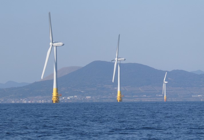 洋上風力発電